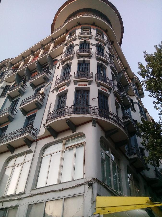 # Alegra Apartment , 10Mtrs From Venizelou Metro Station Thessaloniki Exterior photo